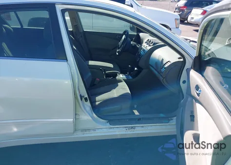 2008 Nissan Altima 2.5 S z USA, uszkodzony, nr VIN 1N4AL21E88C174190